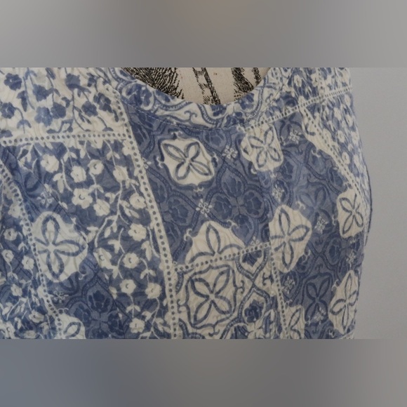 Ruby rd. Mid length blue and white sand dollar dress - Picture 5 of 8